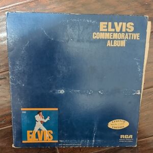 Limited Numbered #12099 Elvis Commemorate Album Gold Colored Vinyl Record